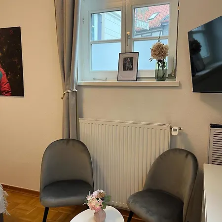 Im Schoenen Denkmalgeschuetzten Ritter Ramm - Altstadt Vor Der Tuer - Barrierefrei - Mit Homeoffice - Wlan Und Tv - Willkommen * جوسلار
