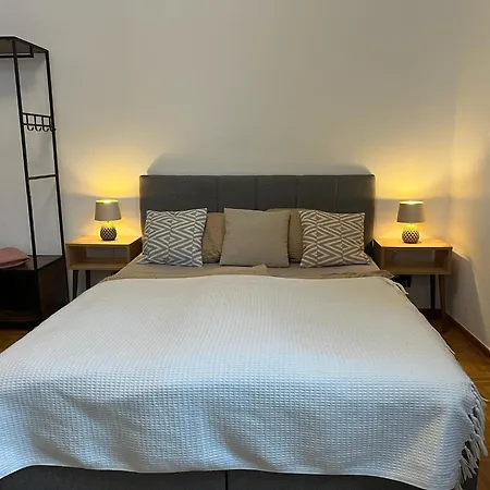 شقة Im Schoenen Denkmalgeschuetzten Ritter Ramm - Altstadt Vor Der Tuer - Barrierefrei - Mit Homeoffice - Wlan Und Tv - Willkommen *